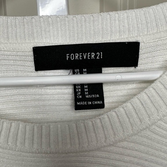 Forever 21 White Ribbed Sweater‎ - Picture 2 of 3
